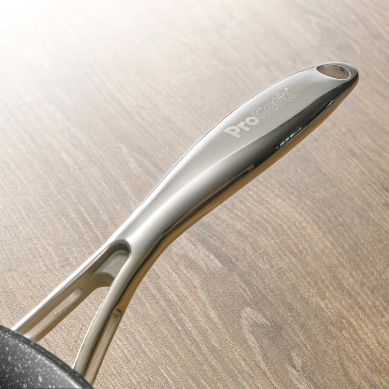 Nergizli Non-Stick Metal Saucepan