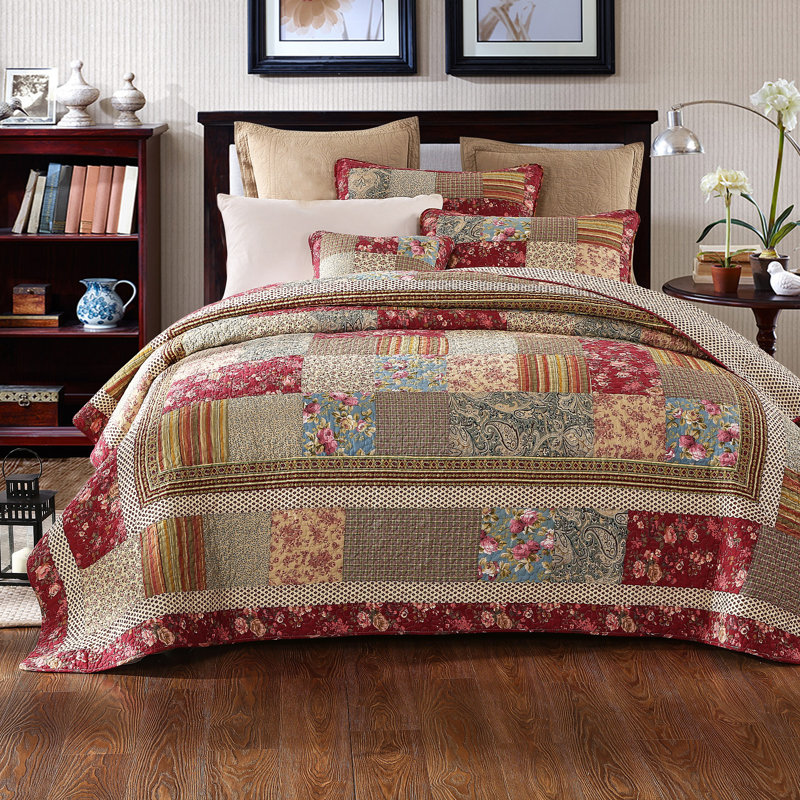 Farmhouse / Country Cotton Quilted Quilt, King Quilt + 2 Shams