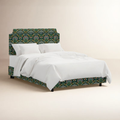 Hampton Bed