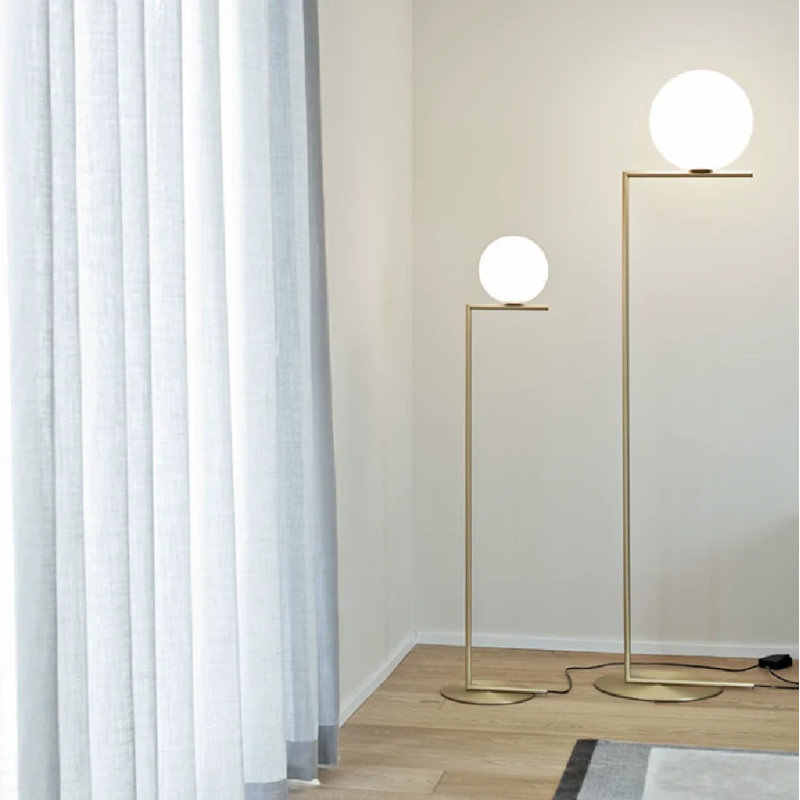Lampe sur pied Moon 2