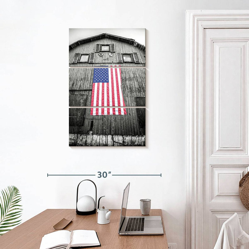 Borges Red White And Blue, 32" H x 20" W