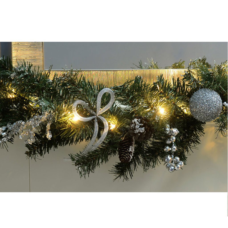 270cm Lighted Garland with Lights