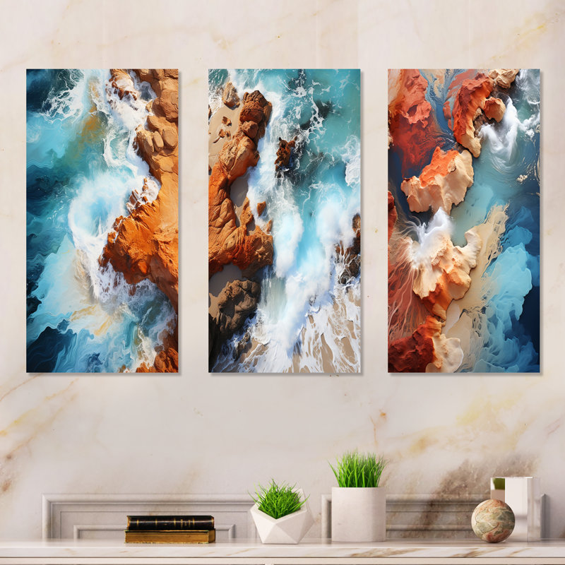 Bleu et orange, plage rocheuse, vue aérienne I - plage, ensemble de 3 impressions sur métal, H 28 po x l 36 po