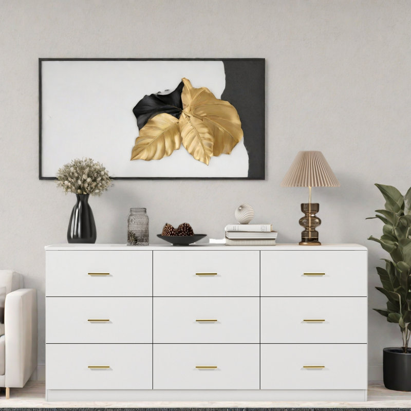 Commode moderne avec 9 tiroirs et poignées dorées