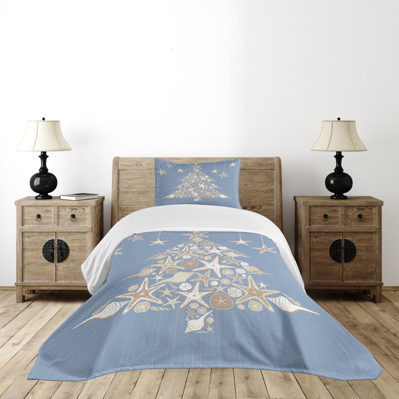 Twin Blue and White Quilted Bedspread Set with Pillow Sham