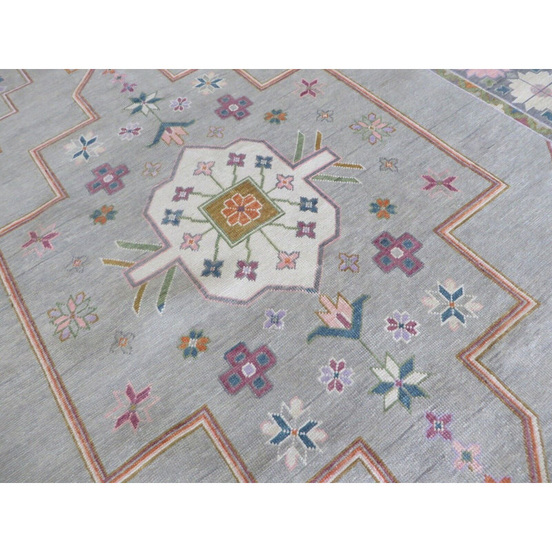 Tapis unique gris de 9 pi x 11 pi 11 po