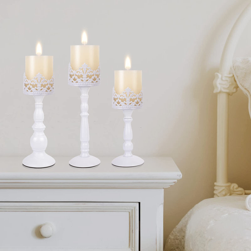 Ensemble de porte-bougie gothique, Blanc / Blanc