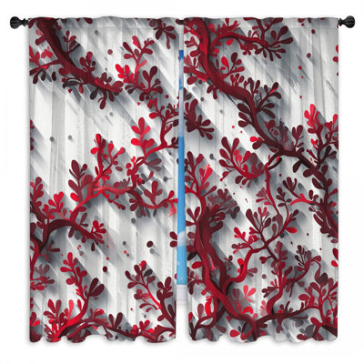 Rideaux rouges et branches obscurcissant - 2 panneaux