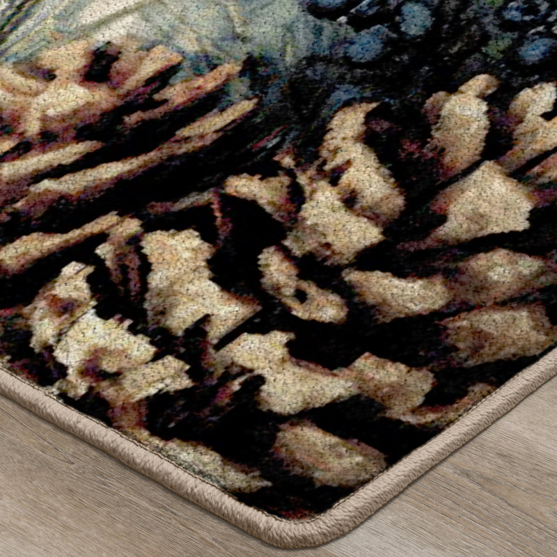 Pine Cone Corner, 5'4"x7'8" Rectangle