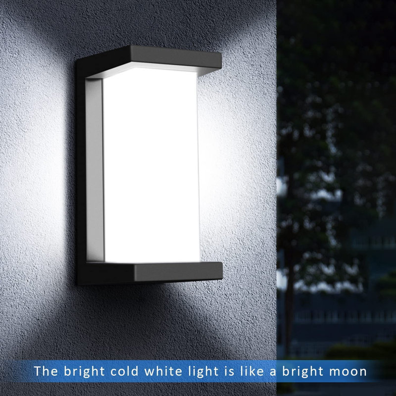 Daive LED Wall Light, Matte Black, 3000K