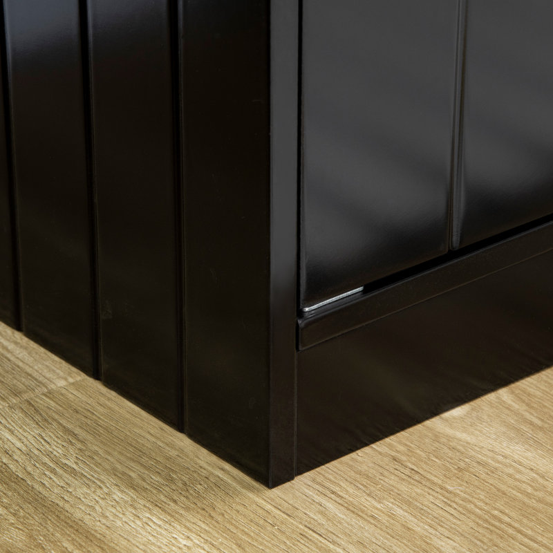 Elevated Feeder, Black