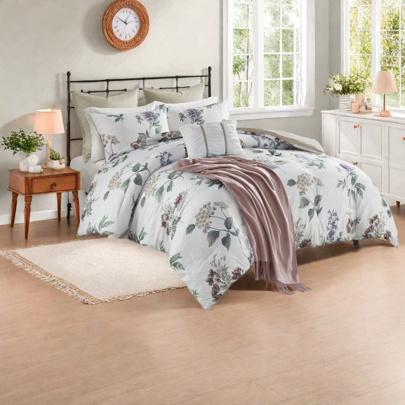 Comfortable Seersucker Bedding Sets, Polyester Fabric, Farmhouse Style, Perfect For Family Home