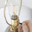 Lampe de table moderne au design minimaliste
