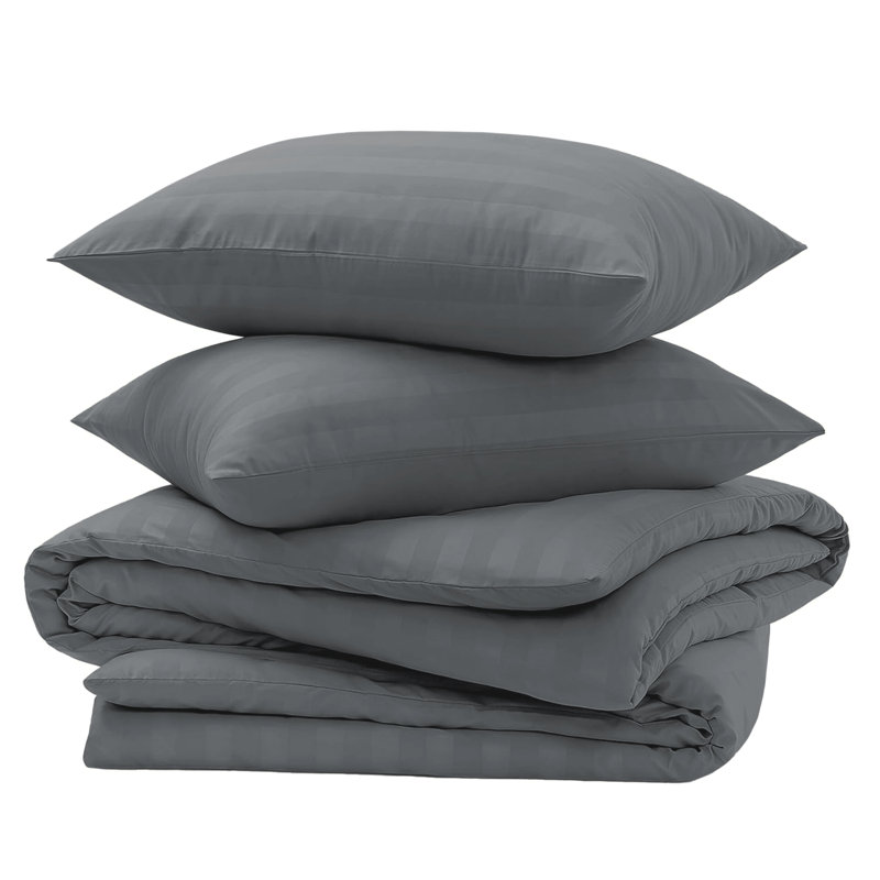 4-Piece Striped High Quality Duvet Cover Set with Fitted Sheet & 2 Pillowcases , Double Duvet Cover Set + 3 Additional Pieces
