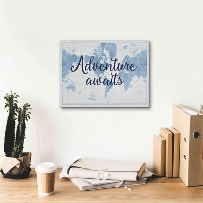 «World Map White and Blue v2» par Sue Schlabach, estampe numérique sur toile