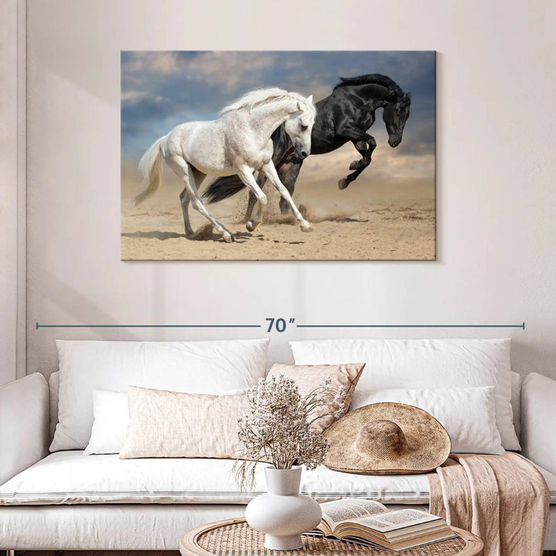 Chevaux noirs et blancs Brampt, H 30 po x l 45 po