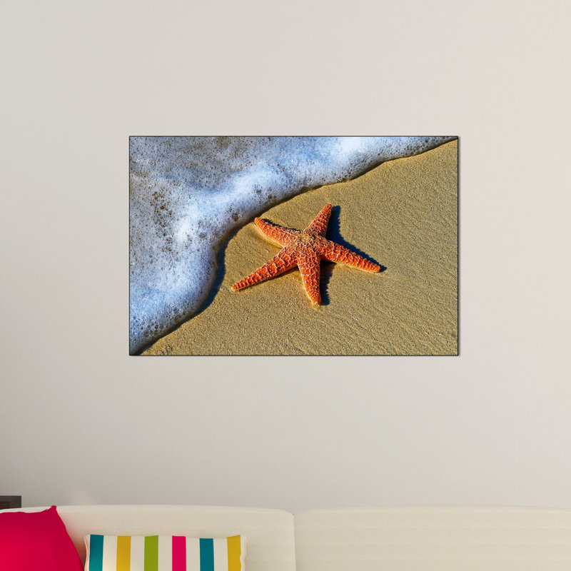 Pedro Lastra - Single Picture Frame Print on Wood