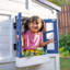 Maisonnette de jeu en bois pour enfants avec cuisine, bac à fleurs et banc Teamson-111067717