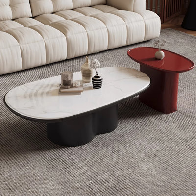 Ensemble de tables basses en bois de style moderne