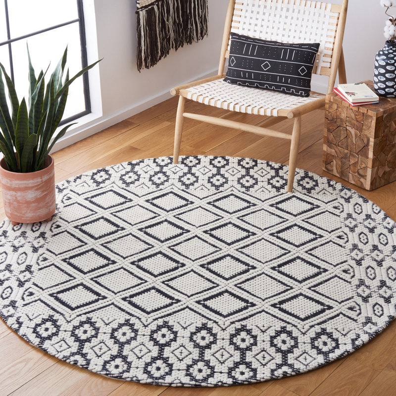 Allyx Hand Woven Wool/Cotton Geometric Rug in Ivory/Black, Round 6'