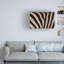 Art mural sur toile tendue - Bibliothèque murale «Zebra Skin» par Robert Harding pour décor de salon, de chambre à coucher ou de bureau - 22 x 32-24190824
