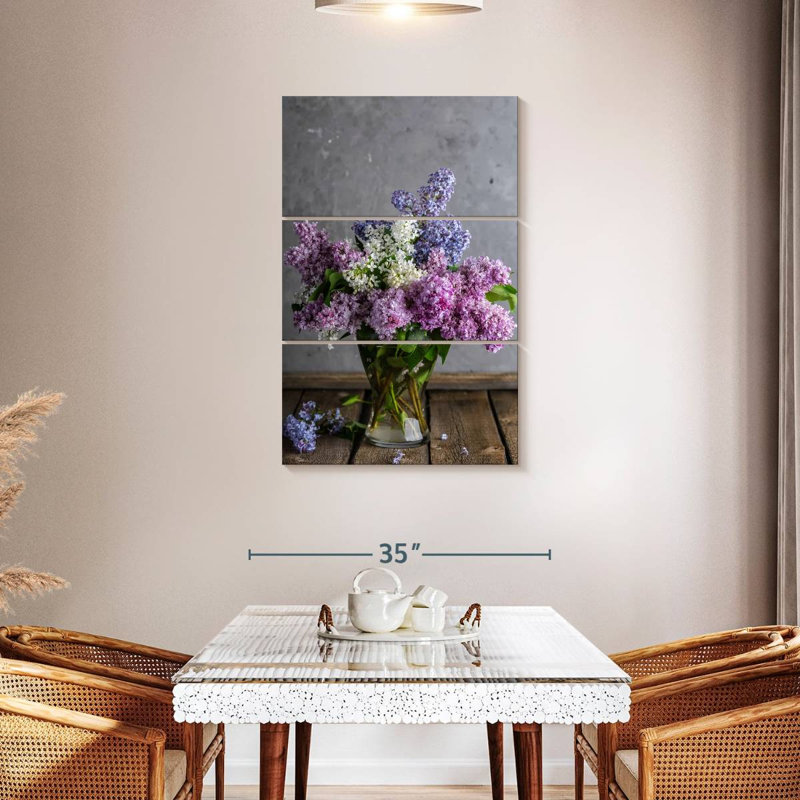 Vase Harnek de fleurs lilas, H 45 po x l 28 po