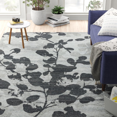 Amy Floral Hand Woven Area Rug