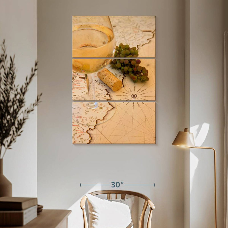 Carte du vignoble Yarlin, H 65 po x l 42 po
