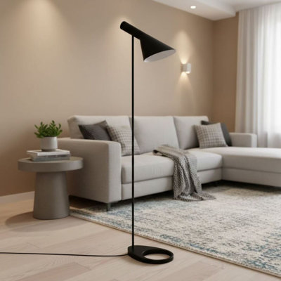 Lampe sur pied en métal Stephan