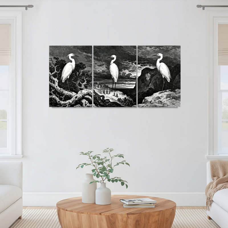 Ensemble de 3 tableaux sur toile tendue représentant un héron en noir et blanc, H 24 po x l 48 po