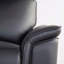Finition noire avec fauteuil inclinable et accoudoirs rembourrés évasés