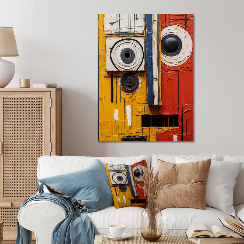 «Yellow and Red Robot Cubic Uprising» - Art mural en métal science-fiction, H 32 po x l 16 po x P 1 po