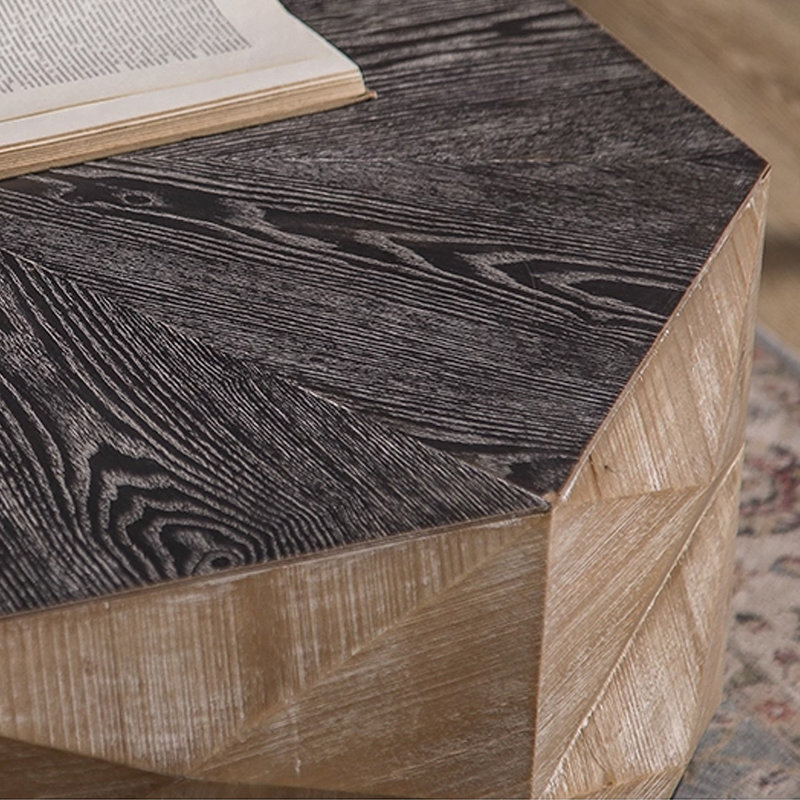 Table basse rétro en bois manufacturé massif