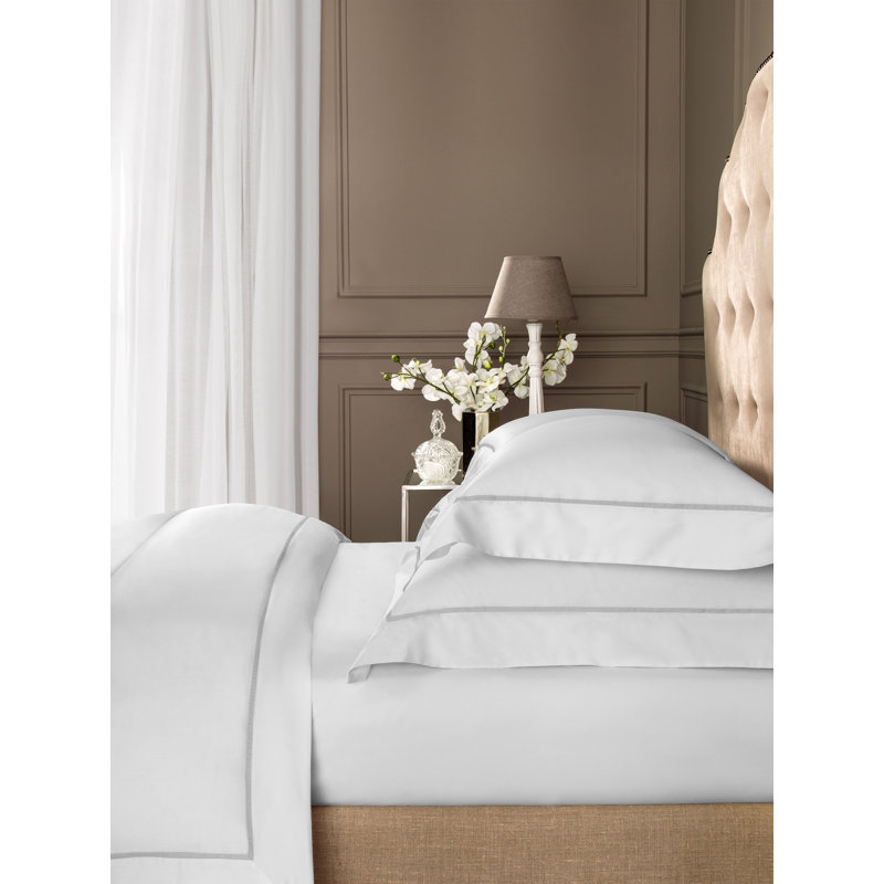 Plaza Sateen Duvet Cover, Twin Duvet Cover, Pale Gray/Snow White