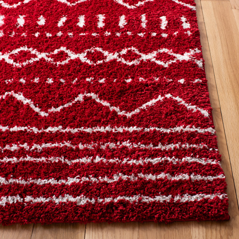 Tapis à chevrons Develin Performance, Rectangle 5 pi 1 po x 7 pi 6 po, Red/Ivory