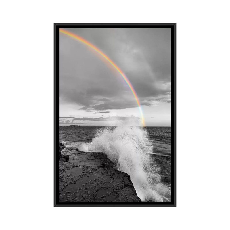 Clarks Point, impression arc-en-ciel sur toile, H 26 po x l 18 po x P 1,5 po, Toile avec cadre noir, Pas de tapis