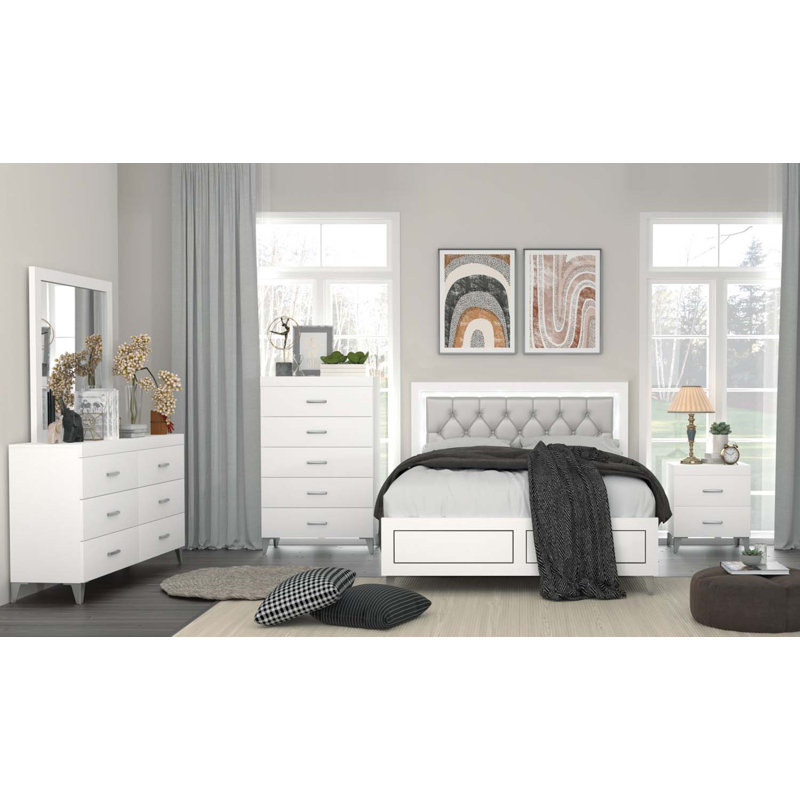 Casilda 40"x40" Mirror, White Finish