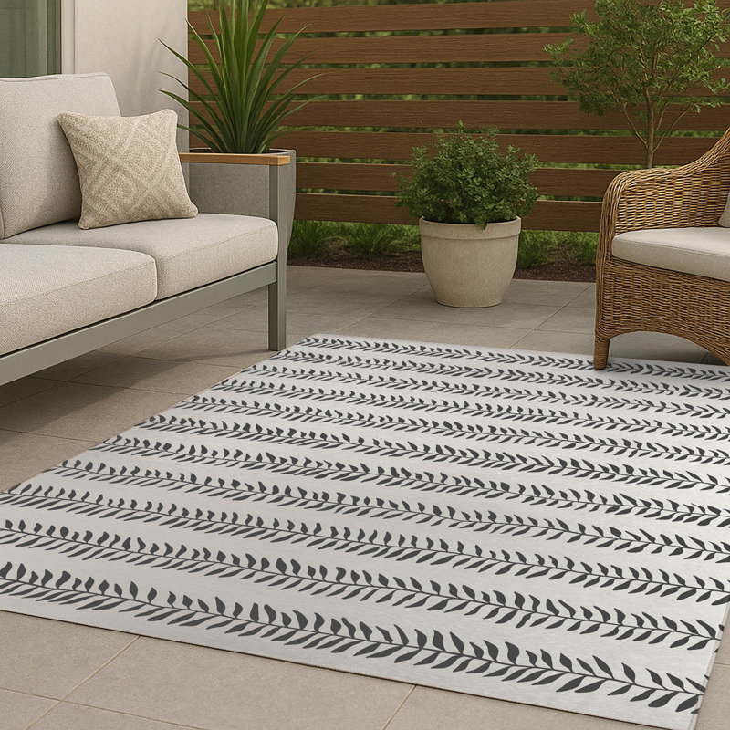 Mystic Ivy Non-Slip Outdoor Rug, Rectangle 4' x 6'