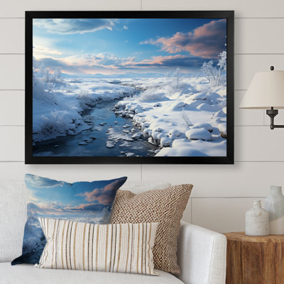Paysage d'hiver enneigé à l'horizon II