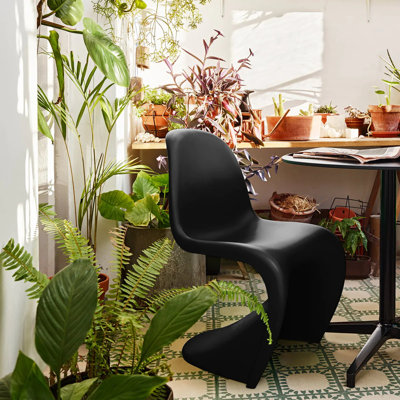 Khailani Notnep Matt Chair