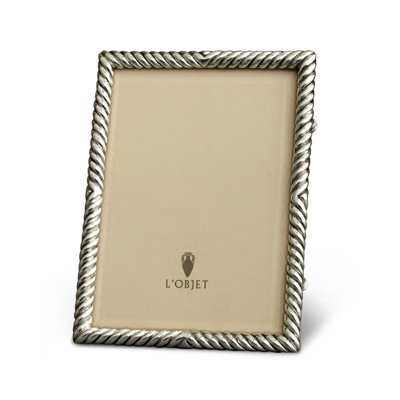 Deco Twist Frame