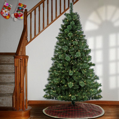 The Holiday Aisle® Onftia pin 7,5 pi avec lumières DEL