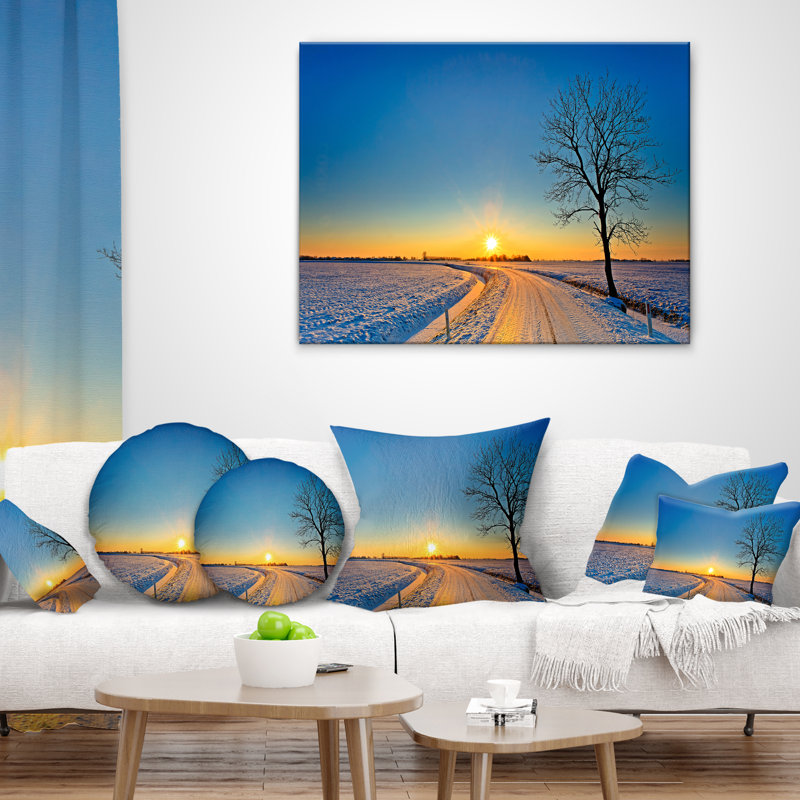 Coussin Designart "Distant Sunset in Winter" Designart
