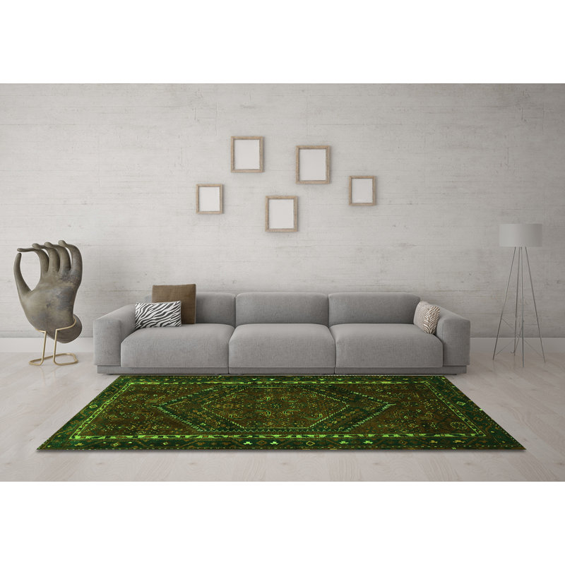 Performance Oriental Indoor Rug, Square 3'