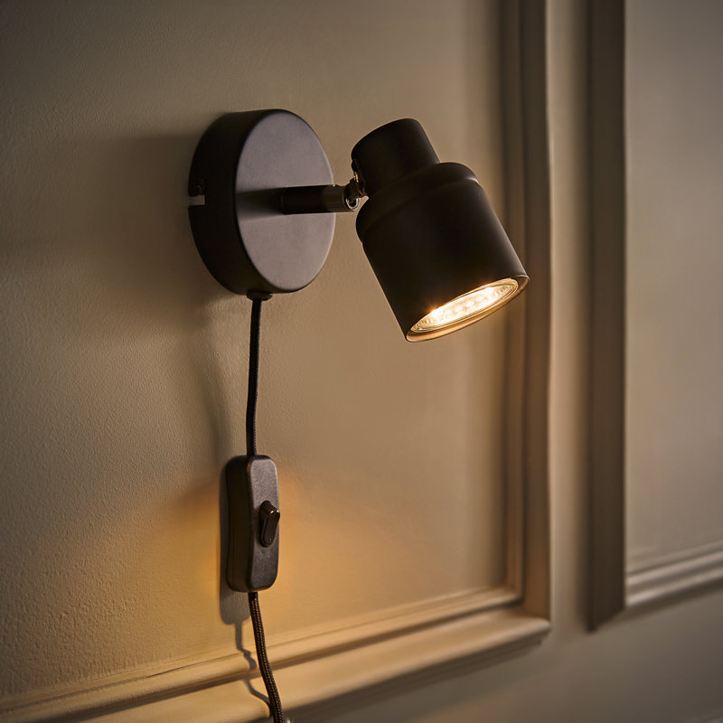 Demont Plug-in Wallchiere, Yes, Black