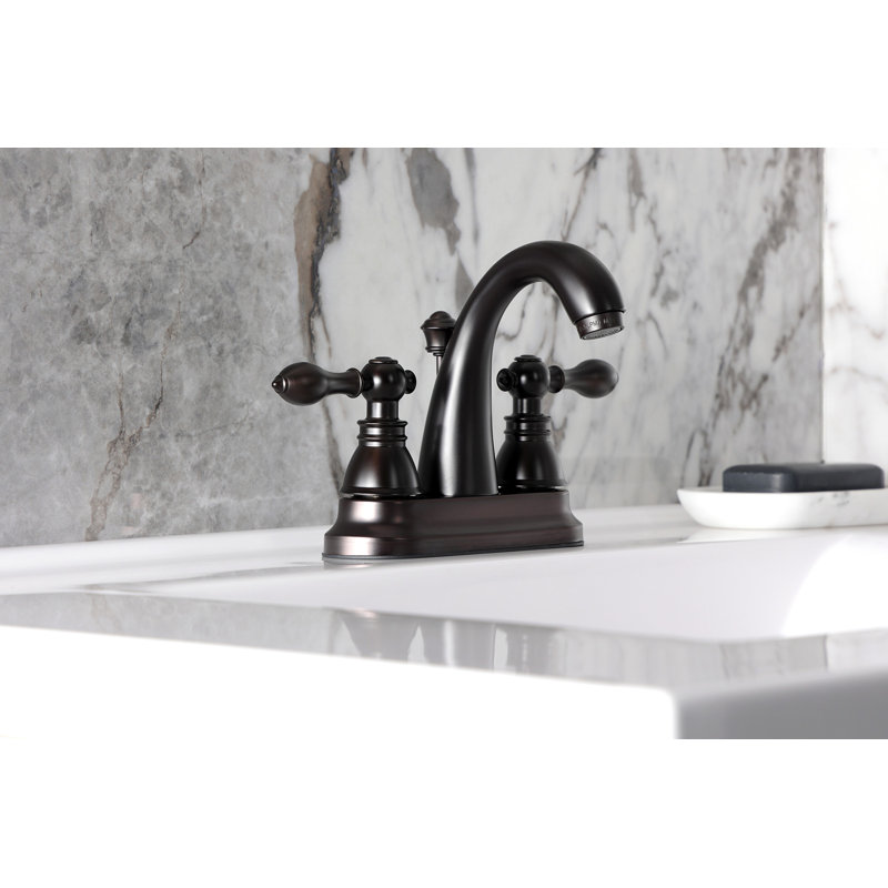 Robinet de salle de bain central à 4 poignées à 3 trous à fixation sur le comptoir avec laiton escamotable Kingston
