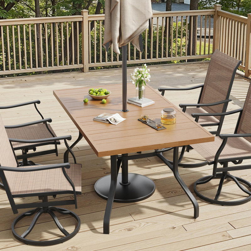 Table de patio pour l'extérieur avec trou pour parasol