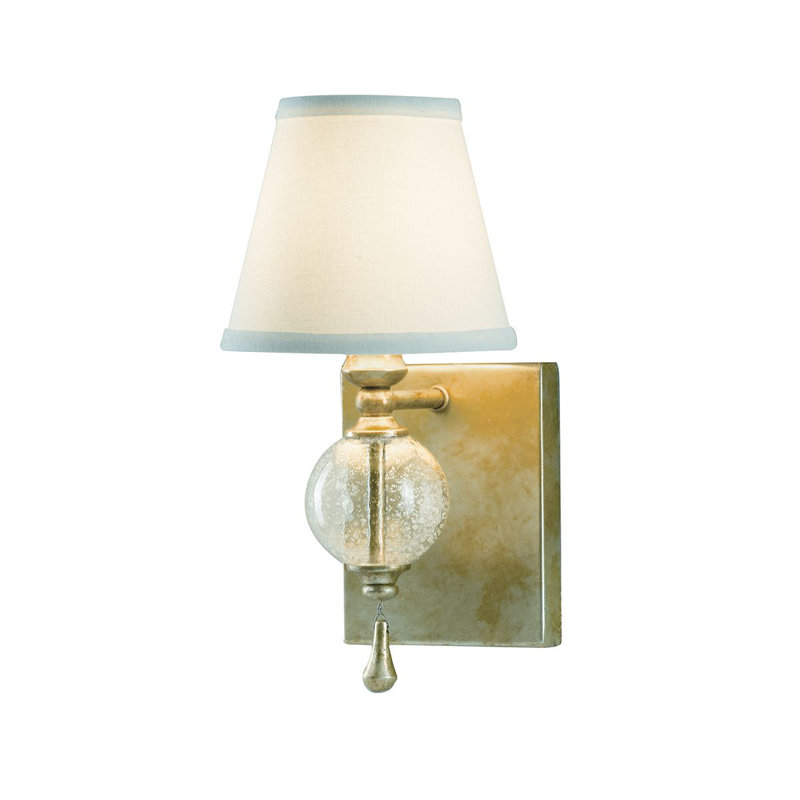 Urich Armed Sconce