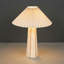Lampe de table en grès Chloe avec base fuselée et abat-jour plissé