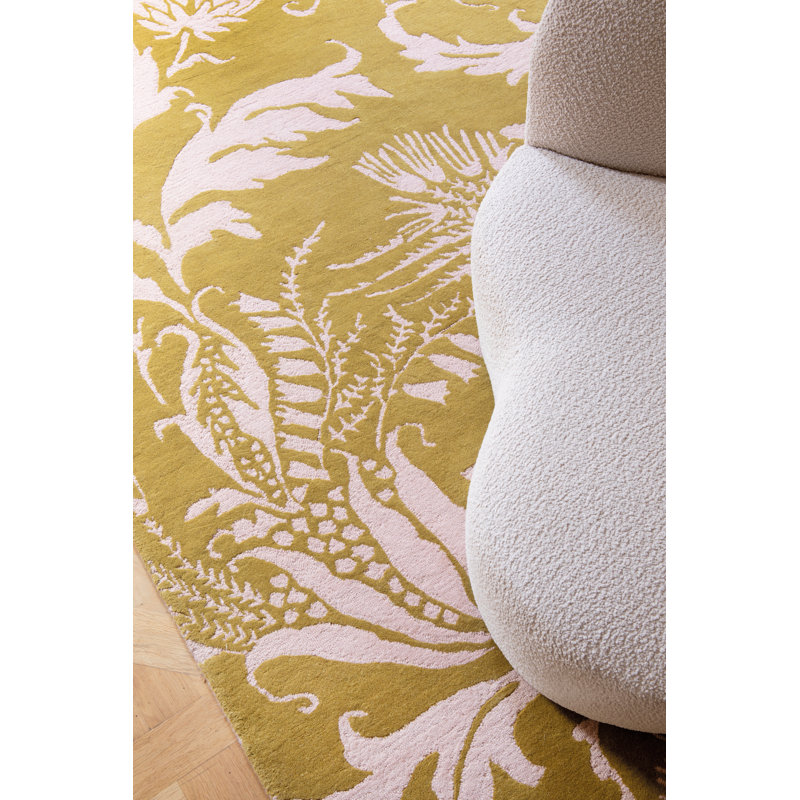Handmade Yellow Floral Wool Rectangular Rug 6'7" x 9'2"